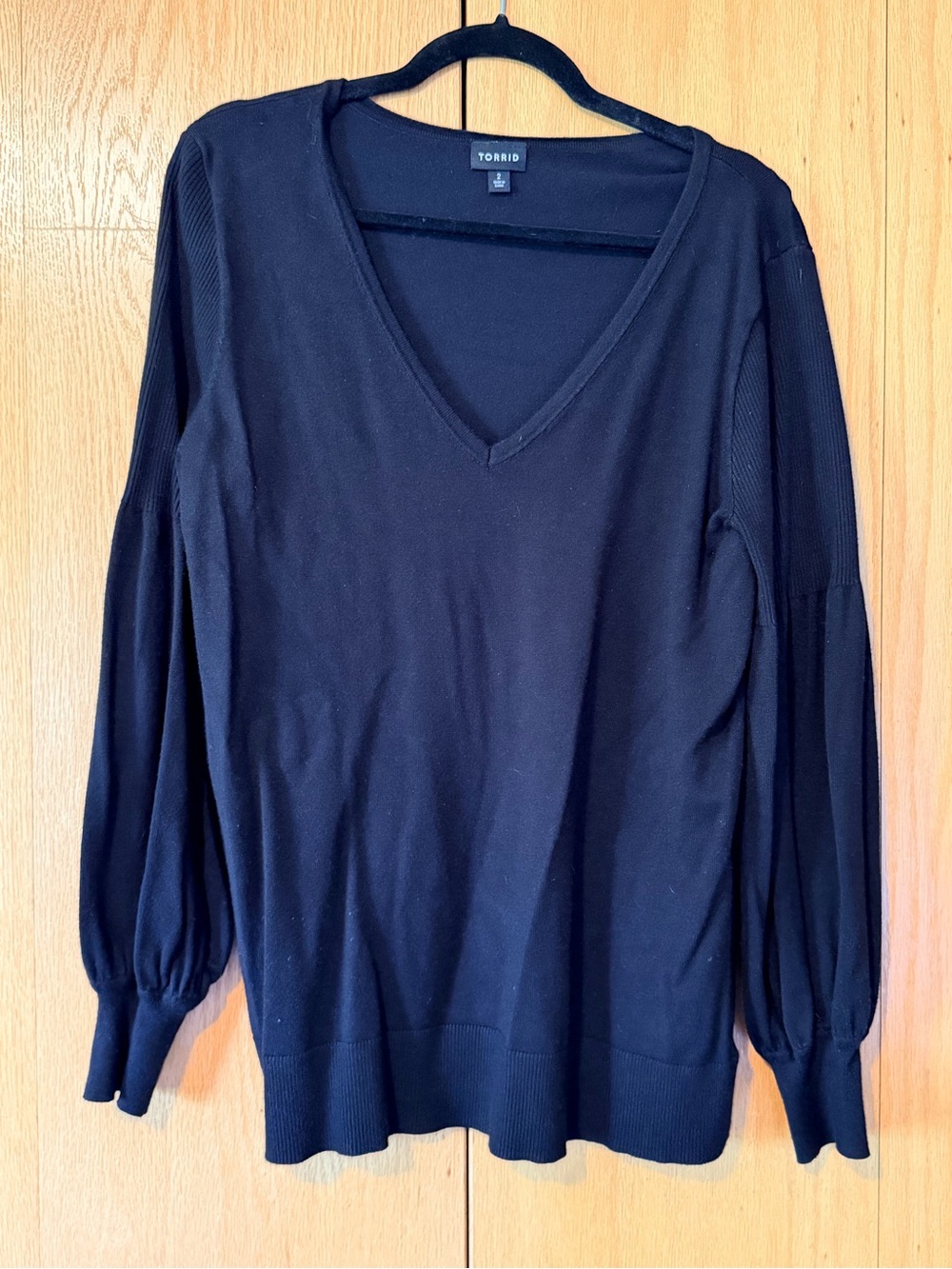 torrid Black V-Neck Balloon Sleeve Sweater